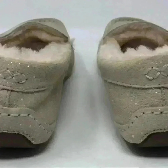 100% Authentic Australian Sheepskin | Leather Moccasins | Size: 10 - Picture 4 of 7